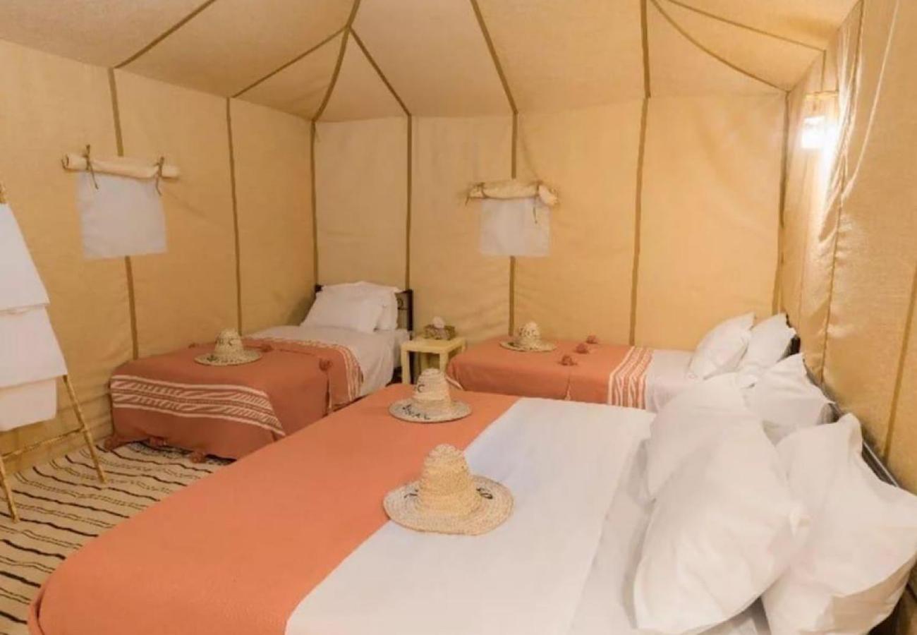 Merzouga Glossy Camp מראה חיצוני תמונה